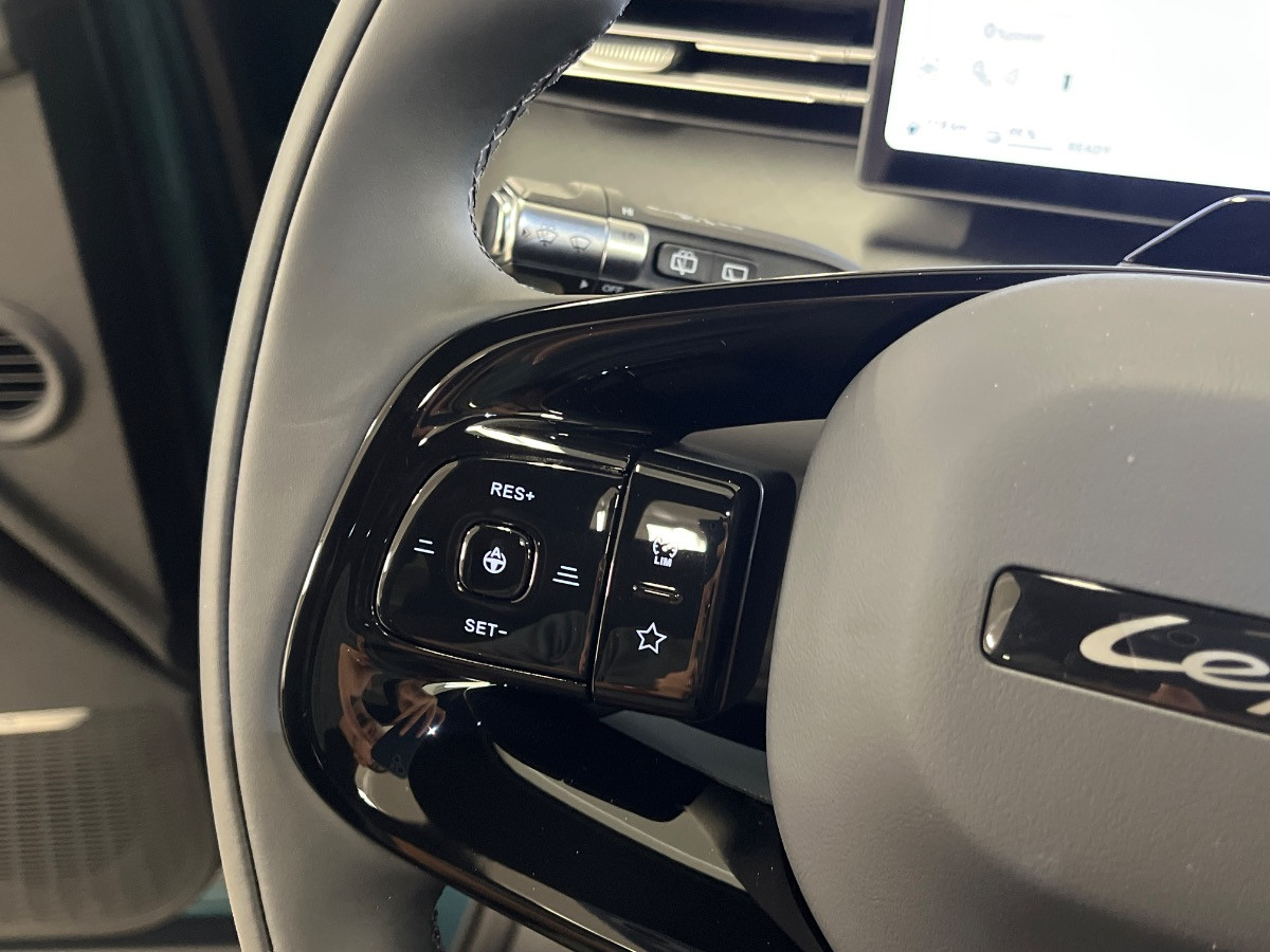 Lepas Lepas L8 PHEV Nuovo Ibrido benzina Lepas L8 PHEV Verona
