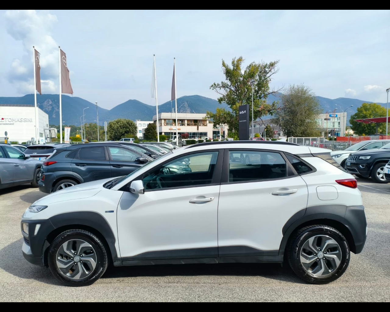Foto HYUNDAI  Kona 1.6 hev Xtech 2wd dct 141cv