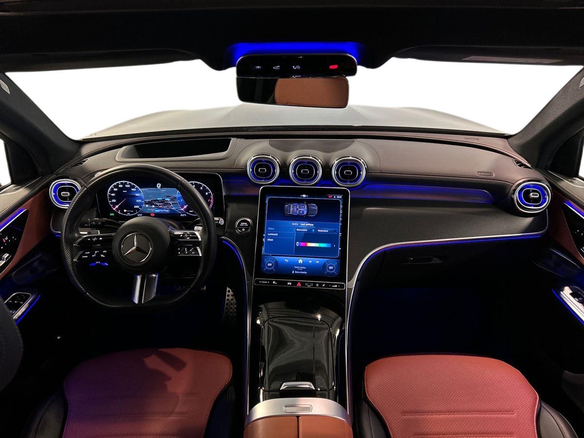 Mercedes GLC GLC SUV 200 AMG Premium Plus 4Matic 9G-Tronic - 9