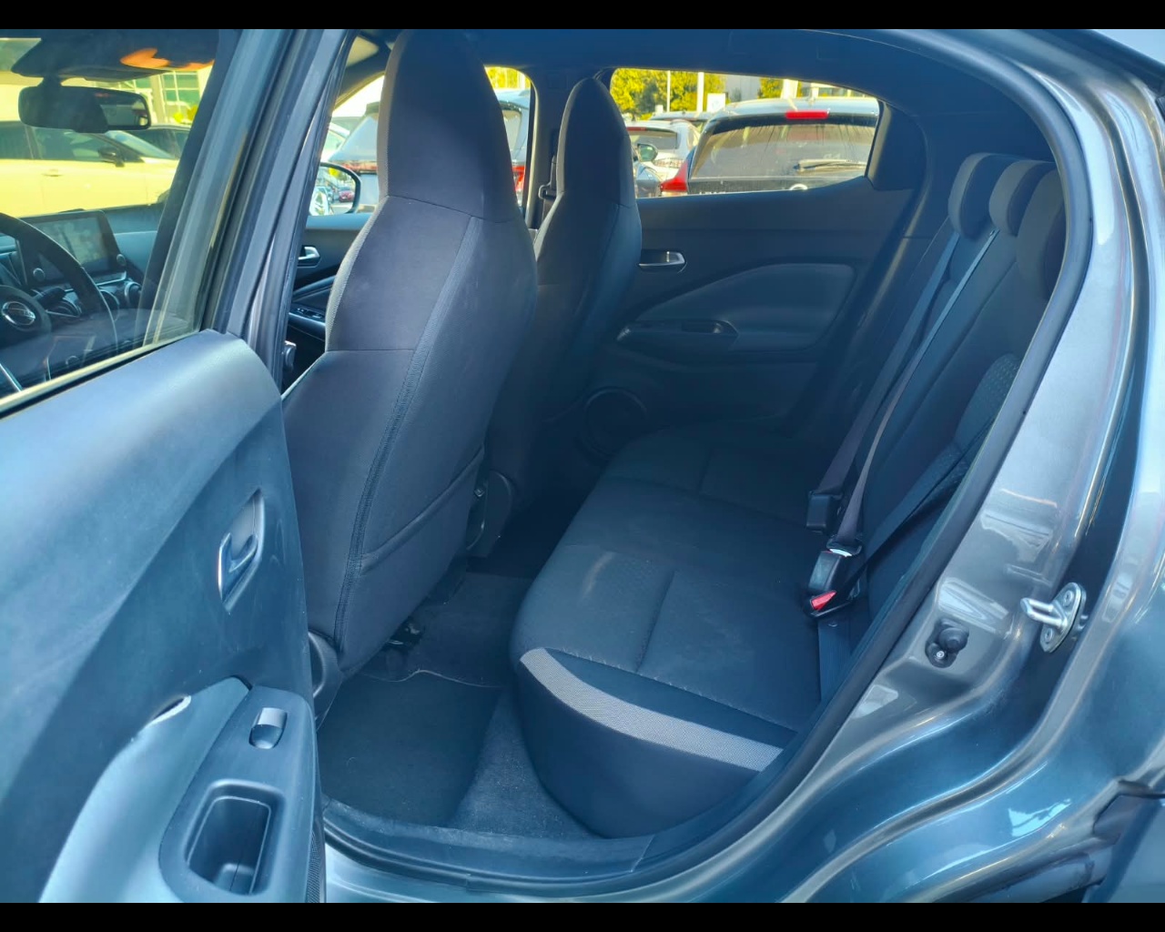 Foto NISSAN Juke 1.0 dig-t N-Connecta 117cv