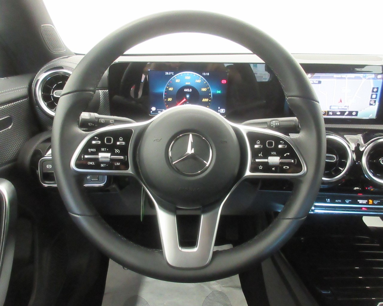 Mercedes CLA Shooting Brake CLA Shooting Brake 200 D Sport 8G-DCT - 15