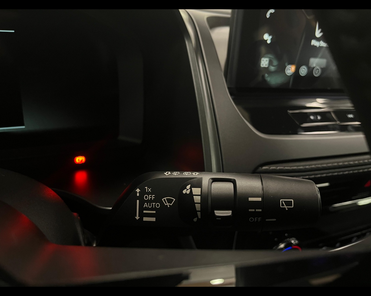 Foto NISSAN Qashqai 1.3 mhev N-Connecta 2wd 140cv