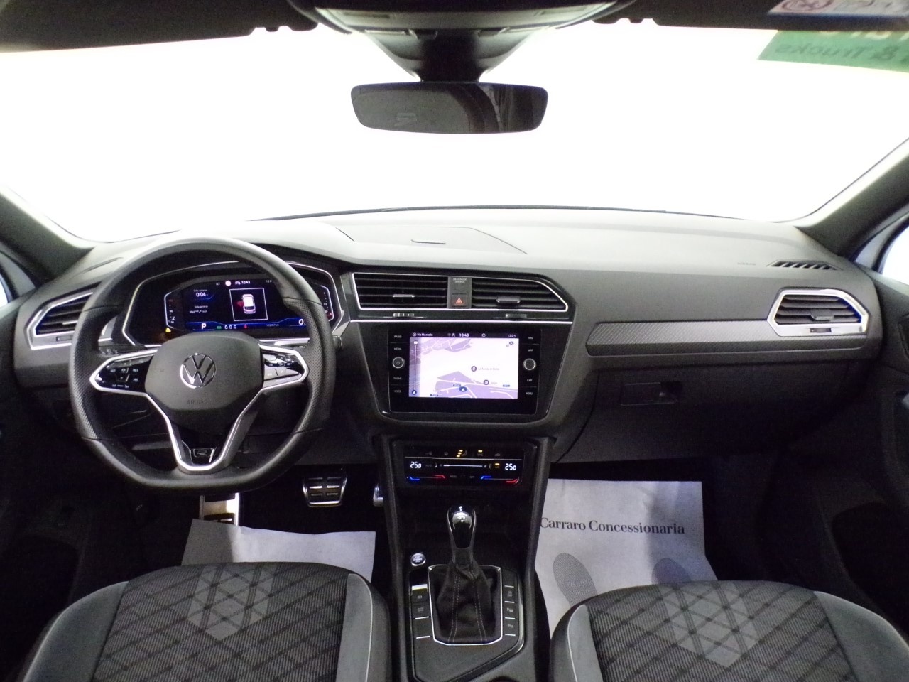 Volkswagen Tiguan Tiguan 2.0 TDI SCR 150cv R-Line DSG - 16