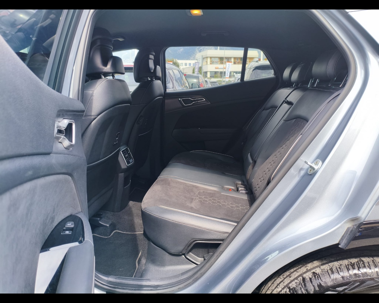 Foto KIA Sportage 1.6 tgdi hev GT-line auto