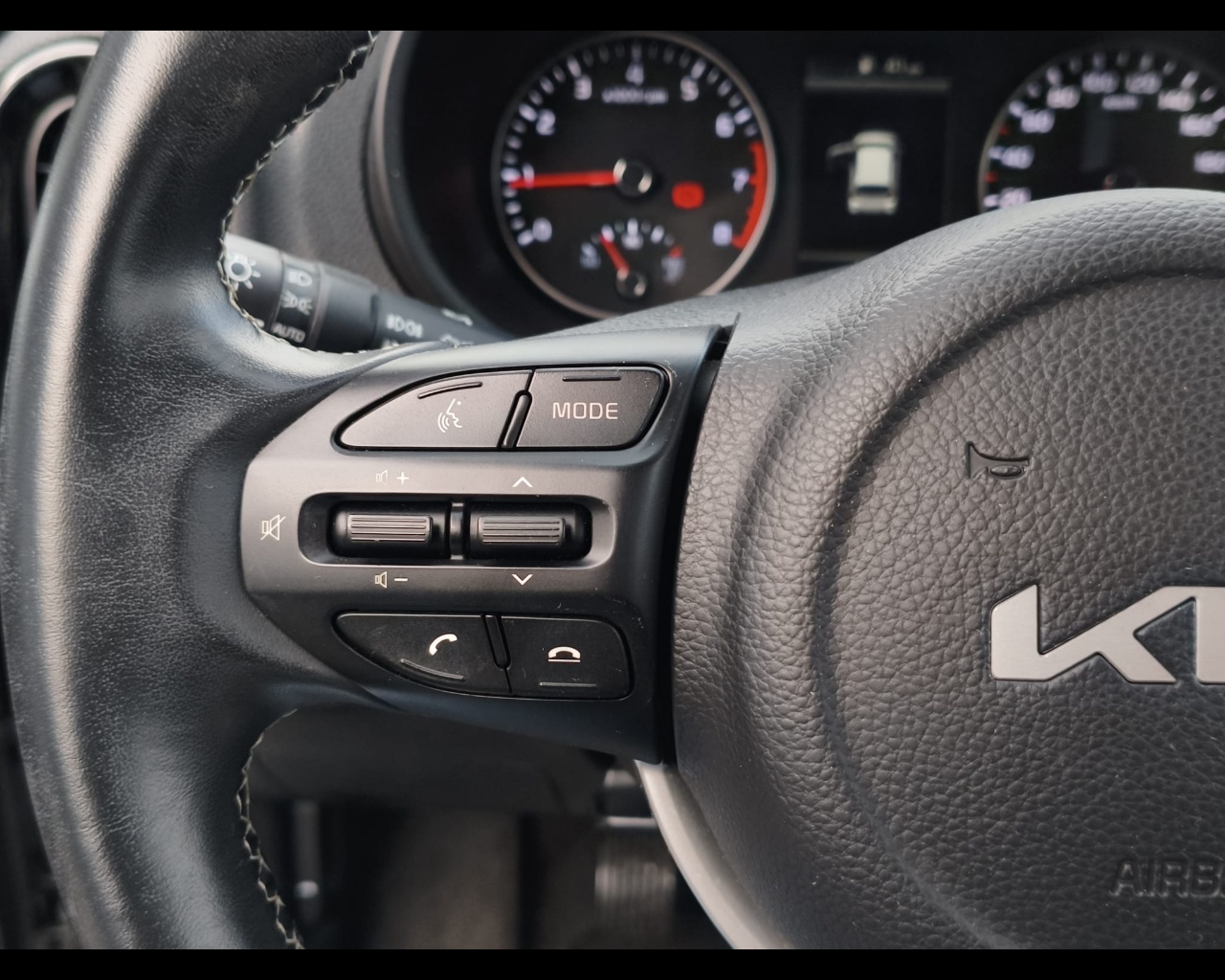 Foto KIA Picanto 1.0 dpi Style Gpl