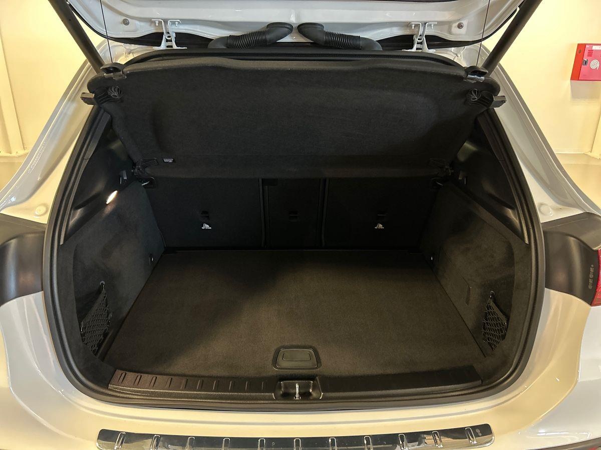 Mercedes  GLA 200 D AMG Line Advanced Plus 8G-DCT - 8