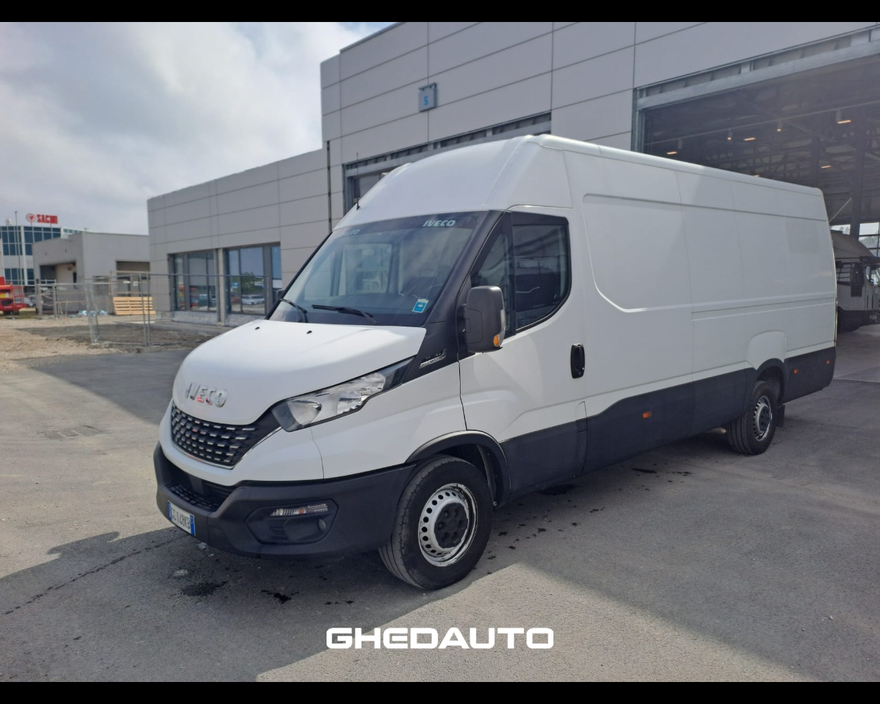 IVECO 35S16 35S16H Diesel usato