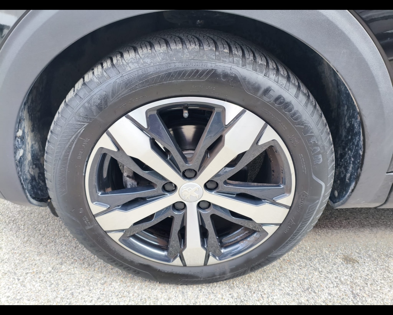 Foto PEUGEOT 3008 1.5 bluehdi GT s&s 130cv eat8 N1