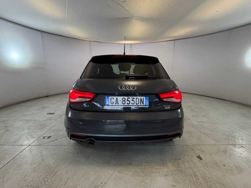 A1 I - A1 Sb 1.0 Tfsi Design 82cv