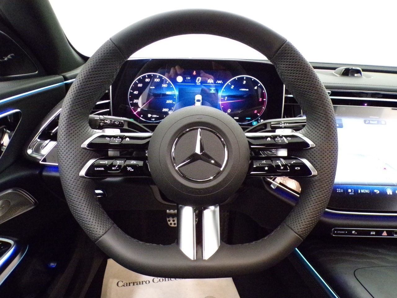 Mercedes  Classe E Station Wagon 220 d AMG Line Premium 4Matic 9G-Tronic - 18