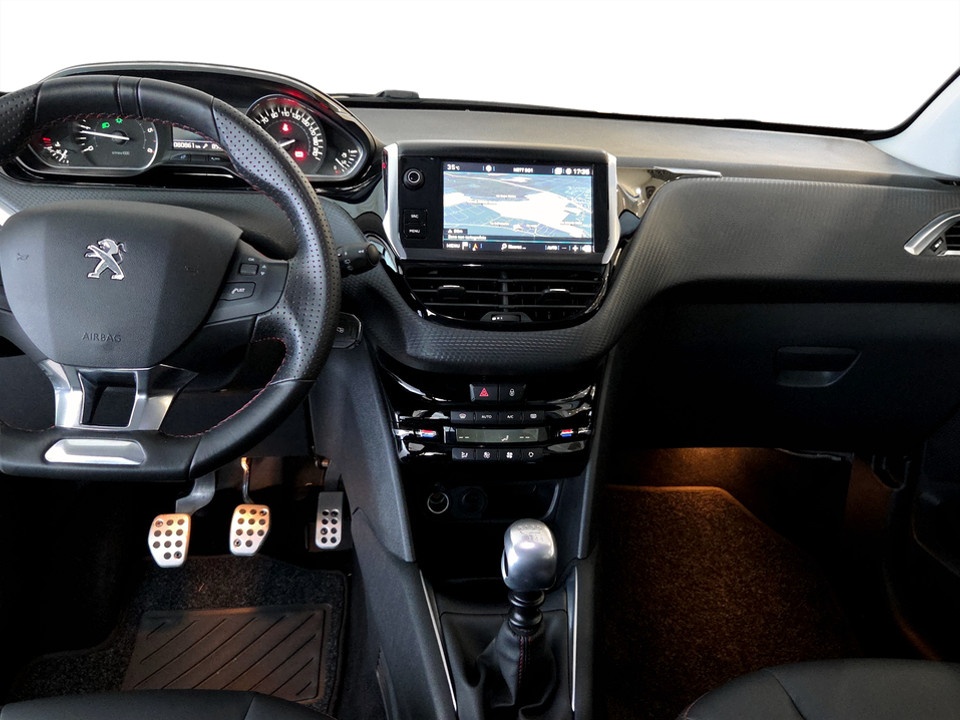 PEUGEOT 208 5p 1.5 bluehdi GT Line s&s 100cv Diesel usato - 10