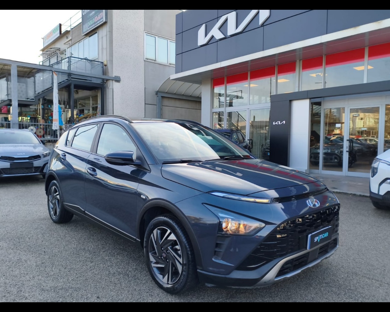 Foto HYUNDAI Bayon 1.0 t-gdi 48V Xline imt