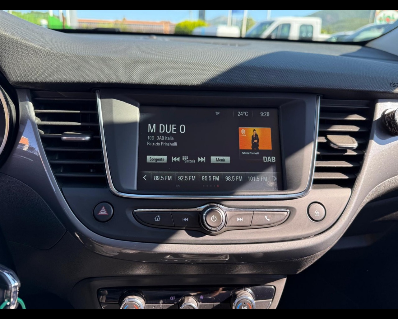 Foto OPEL Crossland 1.2 Elegance s&s 110cv