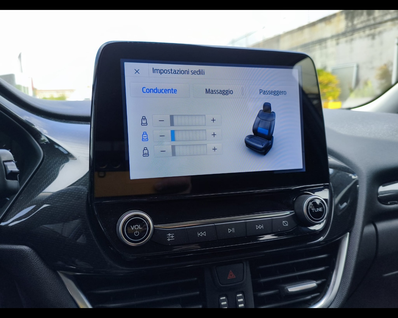 Foto FORD Puma 1.0 ecoboost h Titanium s&s 125cv