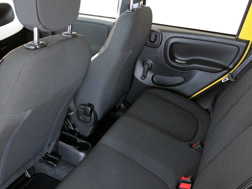 FIAT Panda Pandina 1.0 65cv Hybrid Cross Ibrida km0 - 16