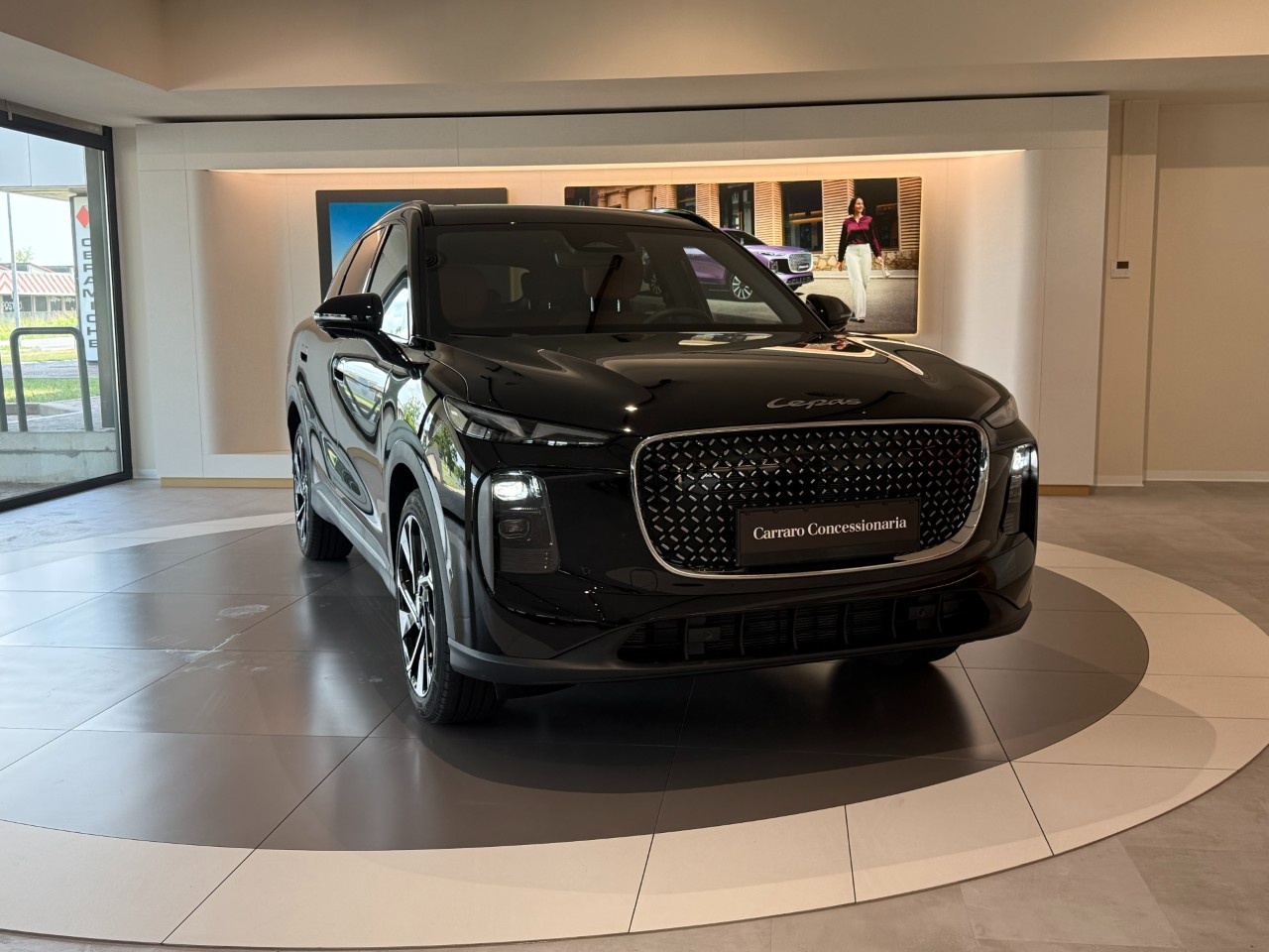 Lepas Lepas L8 PHEV Lepas L8 PHEV PHEV 1.5TGDI DHT1 Elegance - 2