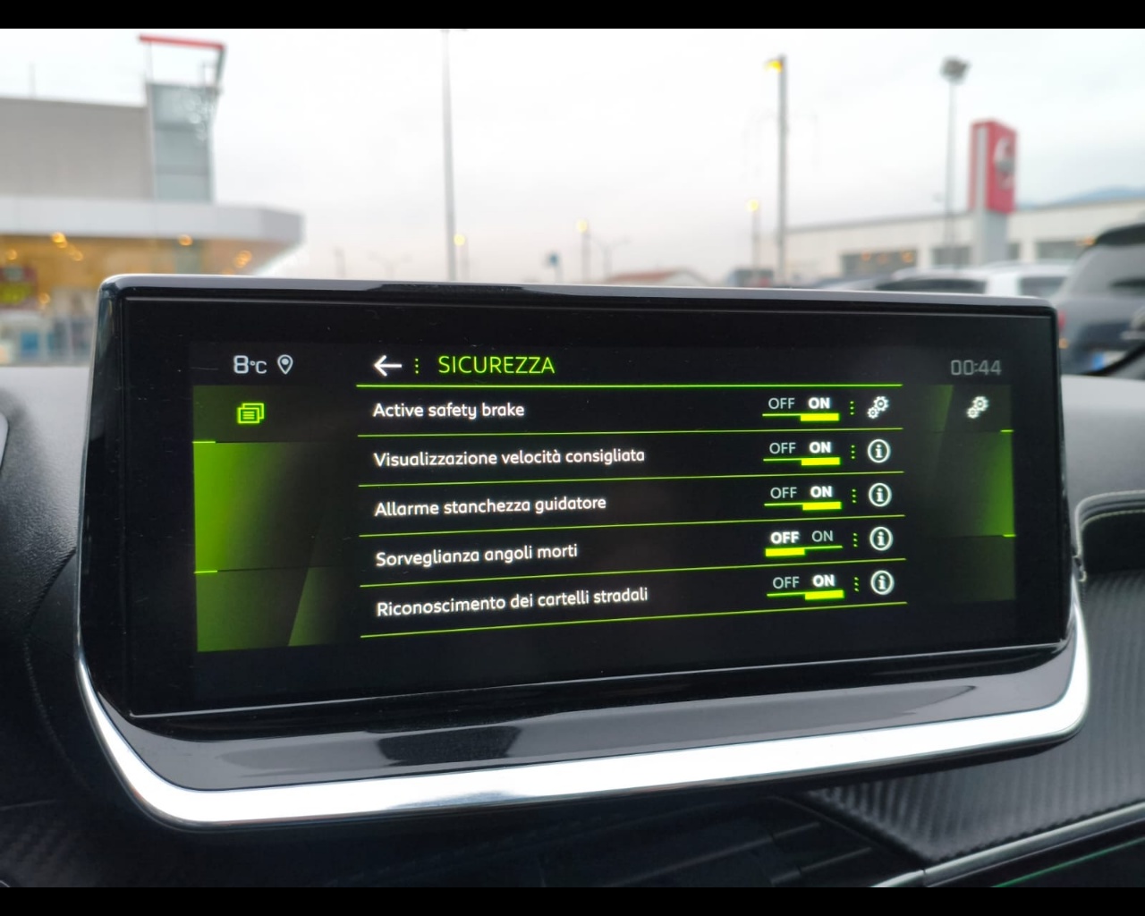 Foto PEUGEOT 208 1.5 bluehdi GT Pack s&s 100cv