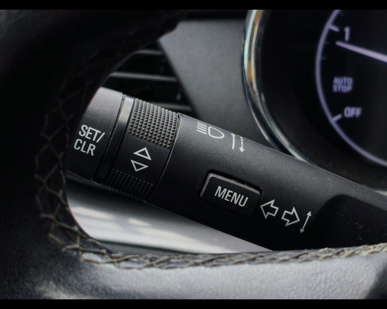 Foto OPEL Mokka X 1.6 cdti b-Color s&s 4x2 136cv