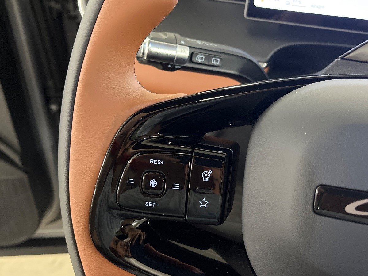 Lepas Lepas L8 PHEV Nuovo Ibrido benzina Lepas L8 PHEV Verona