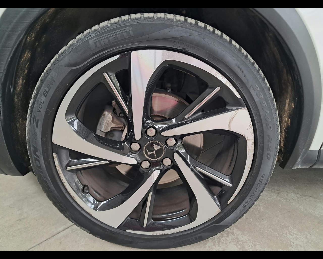 Foto DS DS7 Crossback 1.5 bluehdi Grand Chic 130cv auto