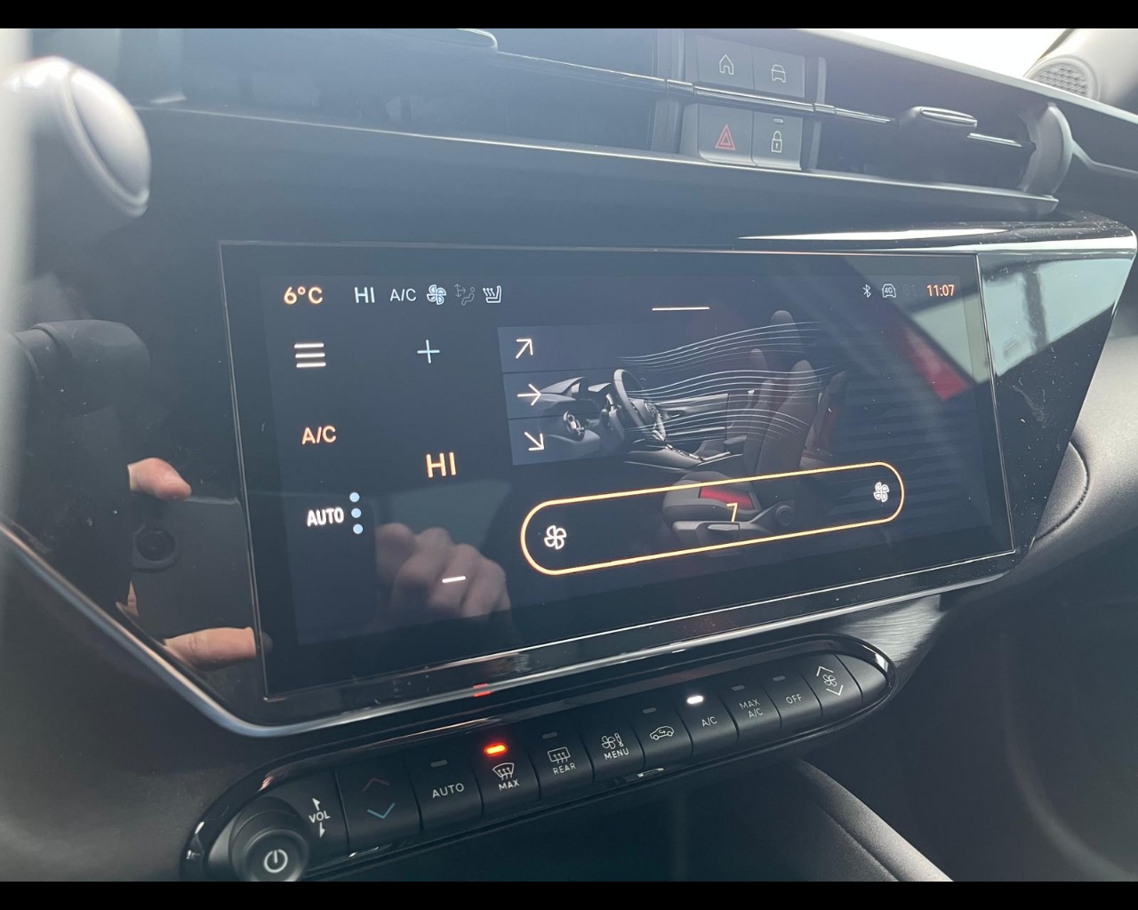 Foto ALFA ROMEO Junior Ibrida Ibrida Q4 1.2 136cv Hybrid Edct6