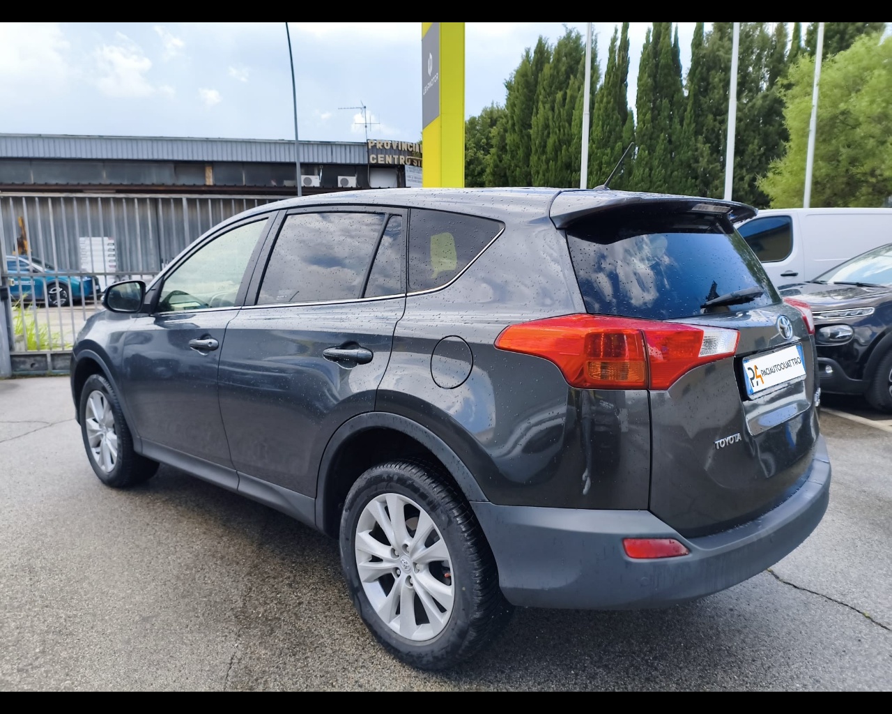Foto TOYOTA Rav4 2.2 d-cat Lounge 4wd 150cv auto