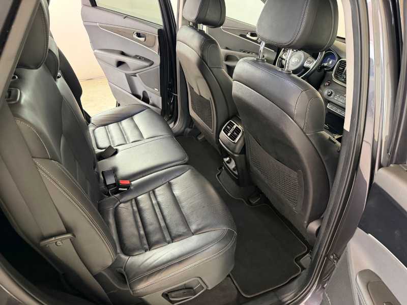 Sorento Iii 2015 - Sorento 2.2 Crdi Rebel 4wd 7p.ti Auto