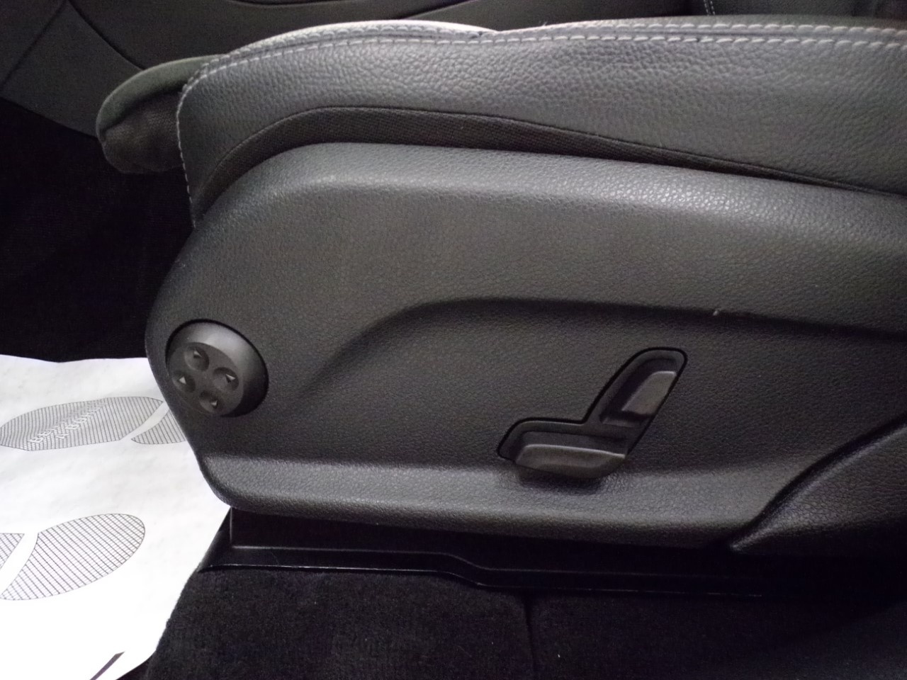 Mercedes GLC Coupé GLC Coupe 220 D Premium 4Matic 9G-Tronic Plus - 14