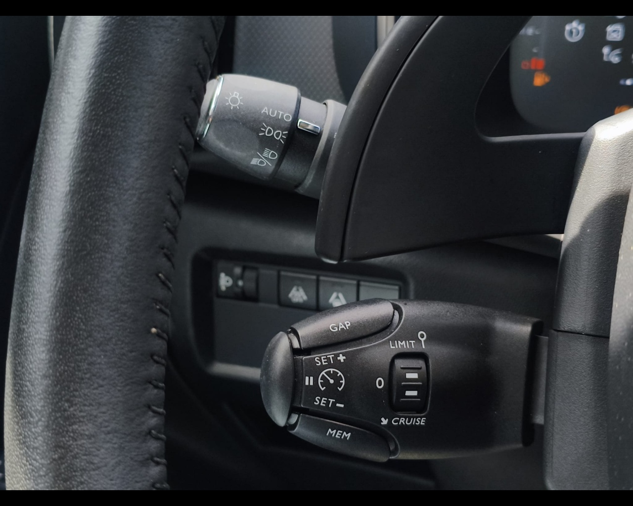 Foto CITROEN C5 Aircross 1.2 puretech Shine s&s 130cv eat8