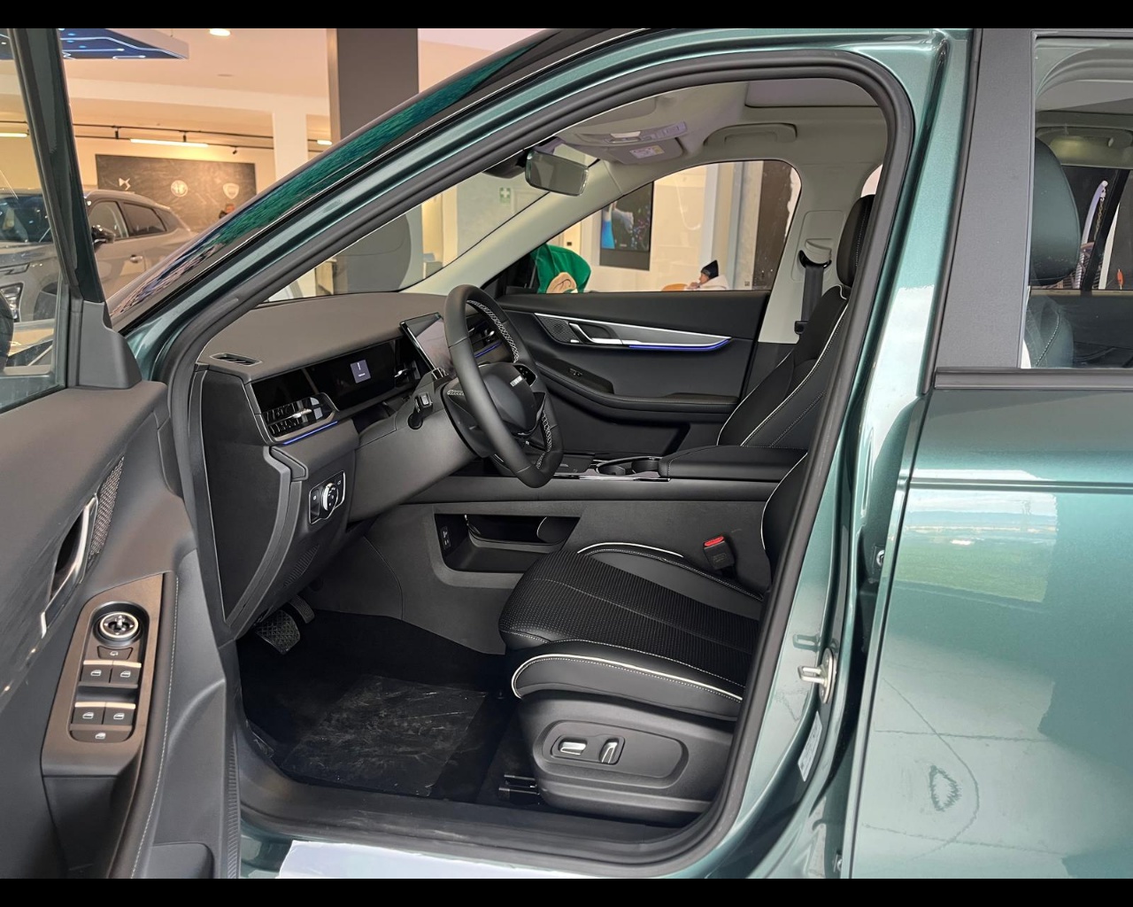 Foto JAECOO JAECOO 5 1.6 DCT EXCLUSIVE