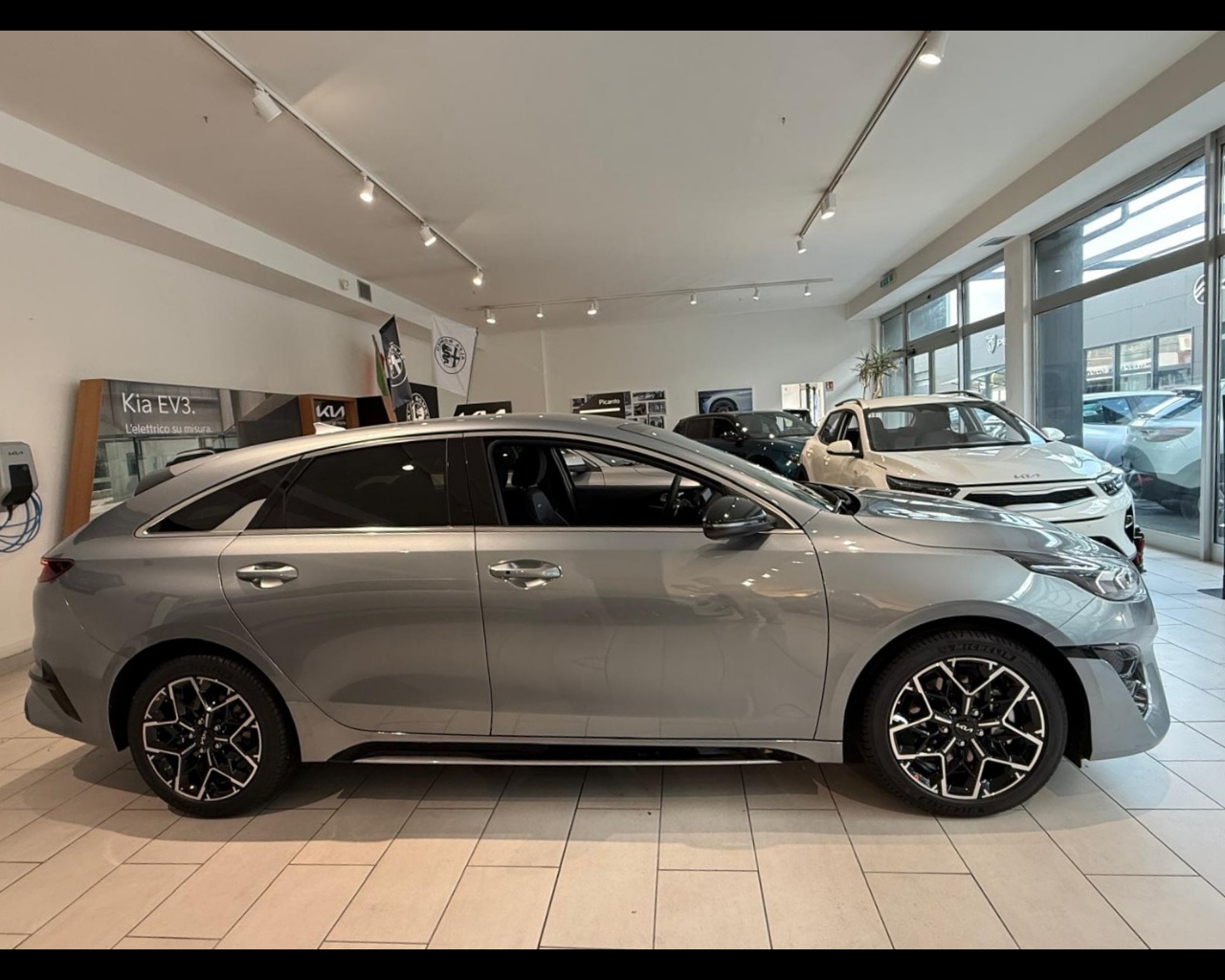 Foto KIA PROCEED MY25 1.5 TGDI MH DCT GT-LINE