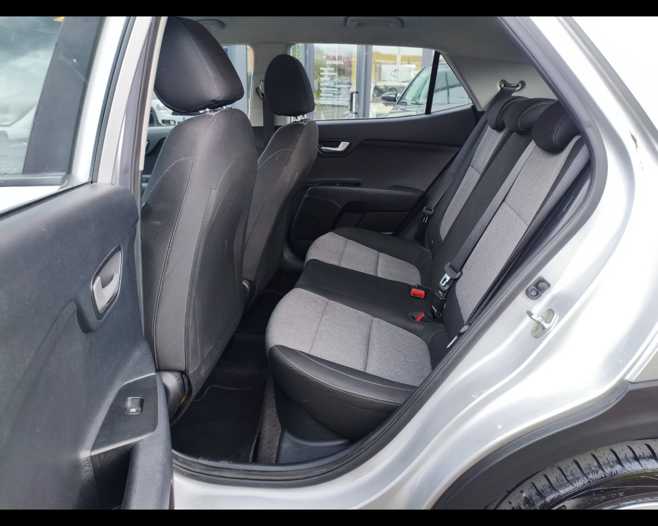 Foto KIA Stonic 1.0 t-gdi mhev Style 100cv mt