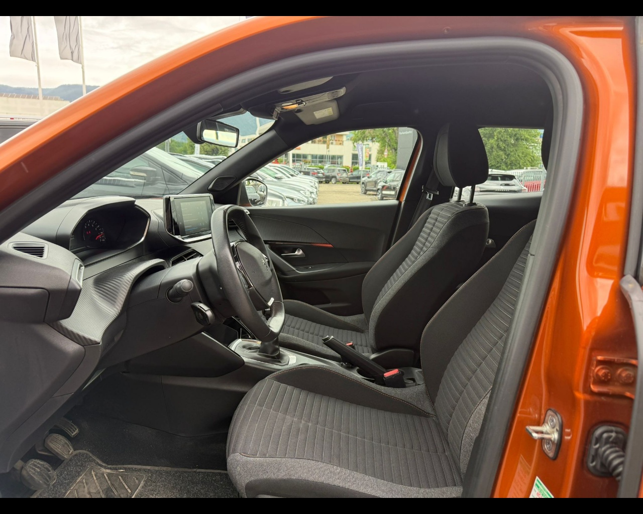 Foto PEUGEOT 2008 1.2 puretech Active Pack s&s 100cv