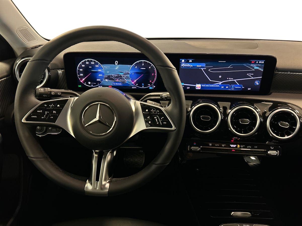 Mercedes Classe A 180 D Advanced Progressive 8G-DCT - 11