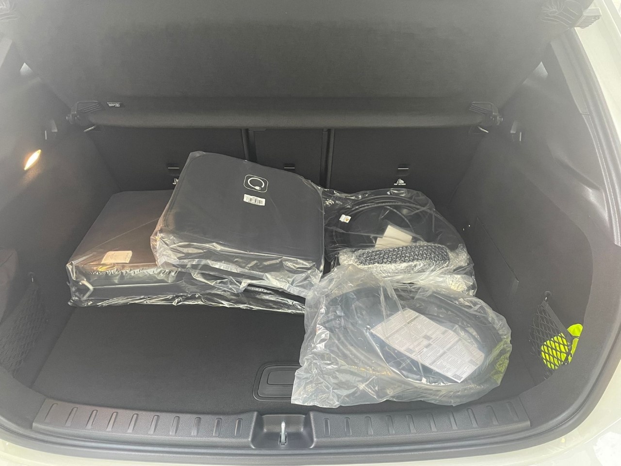 Mercedes EQA EQA 250+ Progressive Advanced Plus - 10