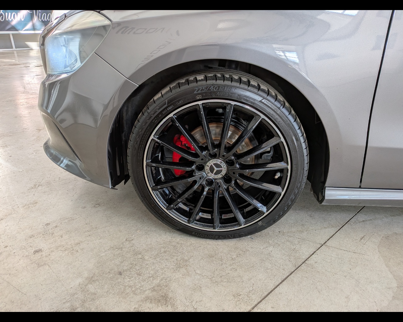 Foto MERCEDES A 180 d Premium 