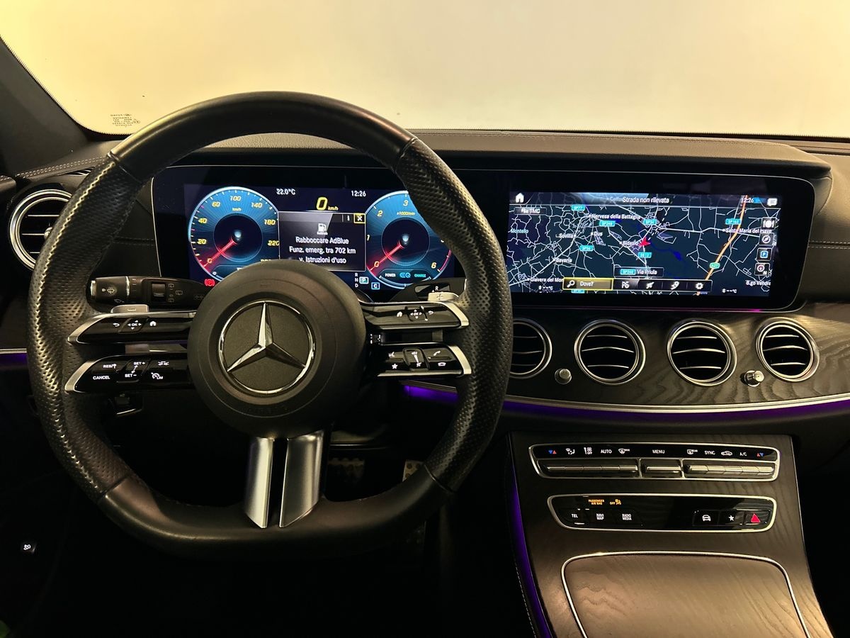 Mercedes Classe E Station Wagon Classe E Station Wagon 300 d Mild hybrid (d EQ-BOOST) Premium Plus 4Matic 9G-Tronic Plus - 11
