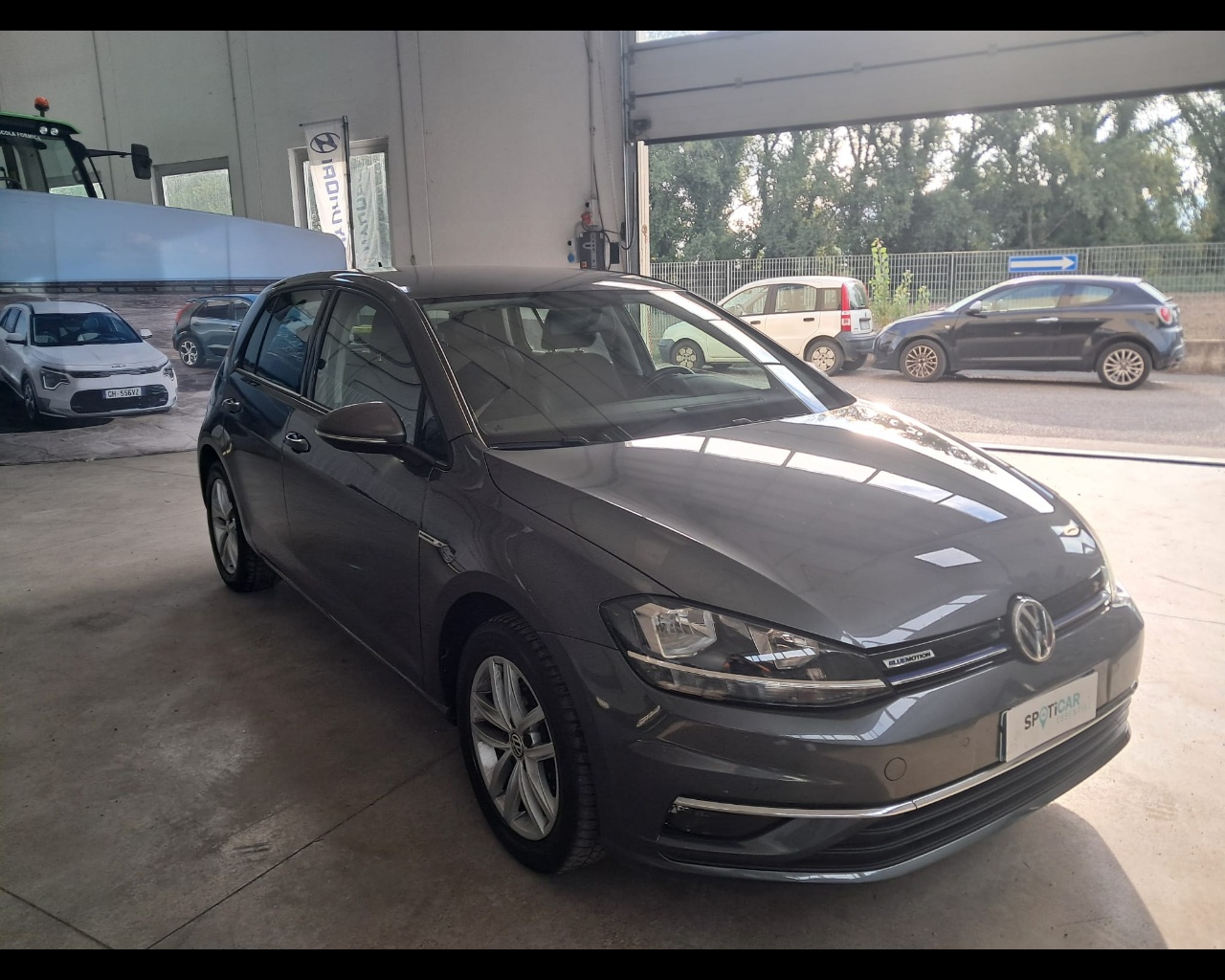 Foto VOLKSWAGEN Golf 5p 1.5 tgi Executive 130cv dsg
