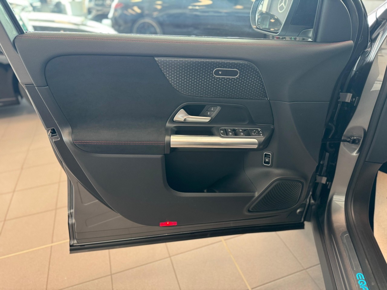 Mercedes EQA EQA 250+ AMG Line Advanced - 13