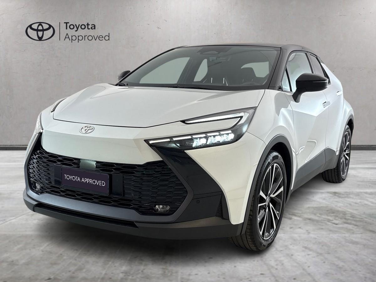 Foto veicolo TOYOTA C-HR II 2023 C-HR II 2023 - C-HR 2.0 hev Lounge fwd e-cvt Elettrica/Benzina