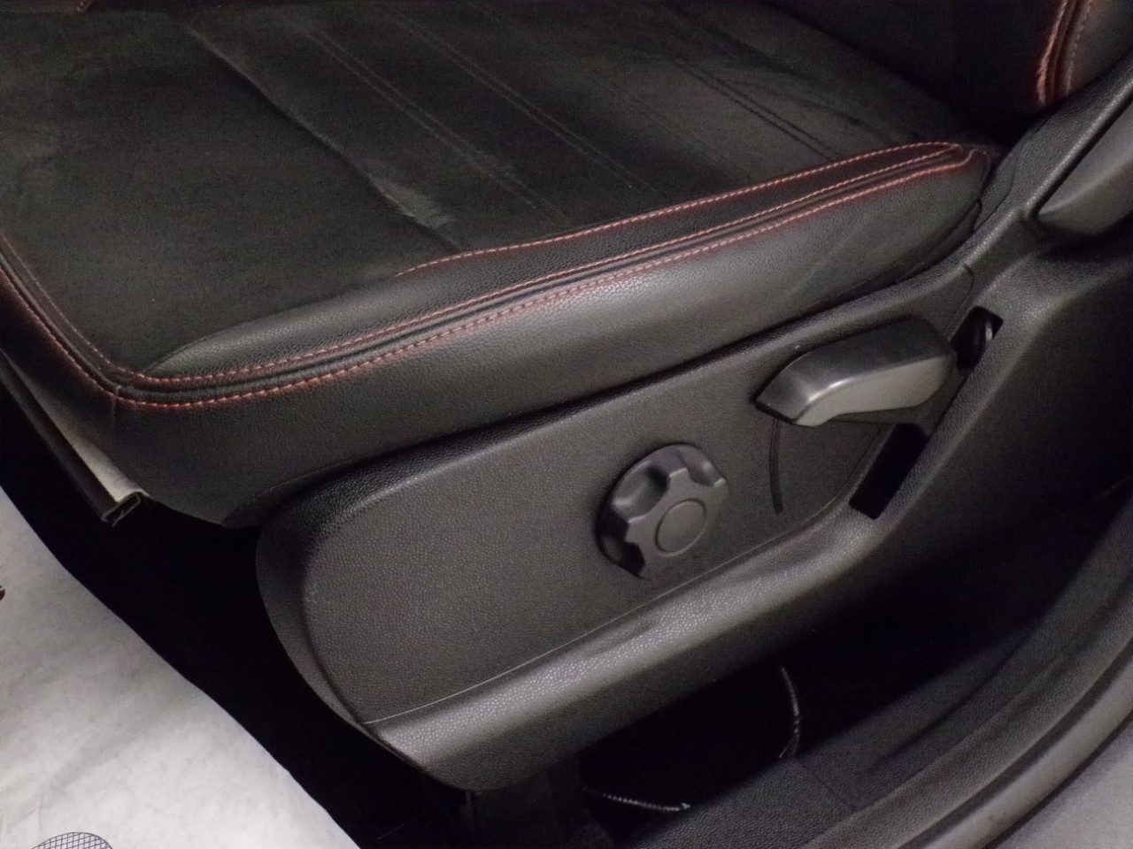 Ford EcoSport EcoSport 1.0 EcoBoost 125cv ST-line Design - 13