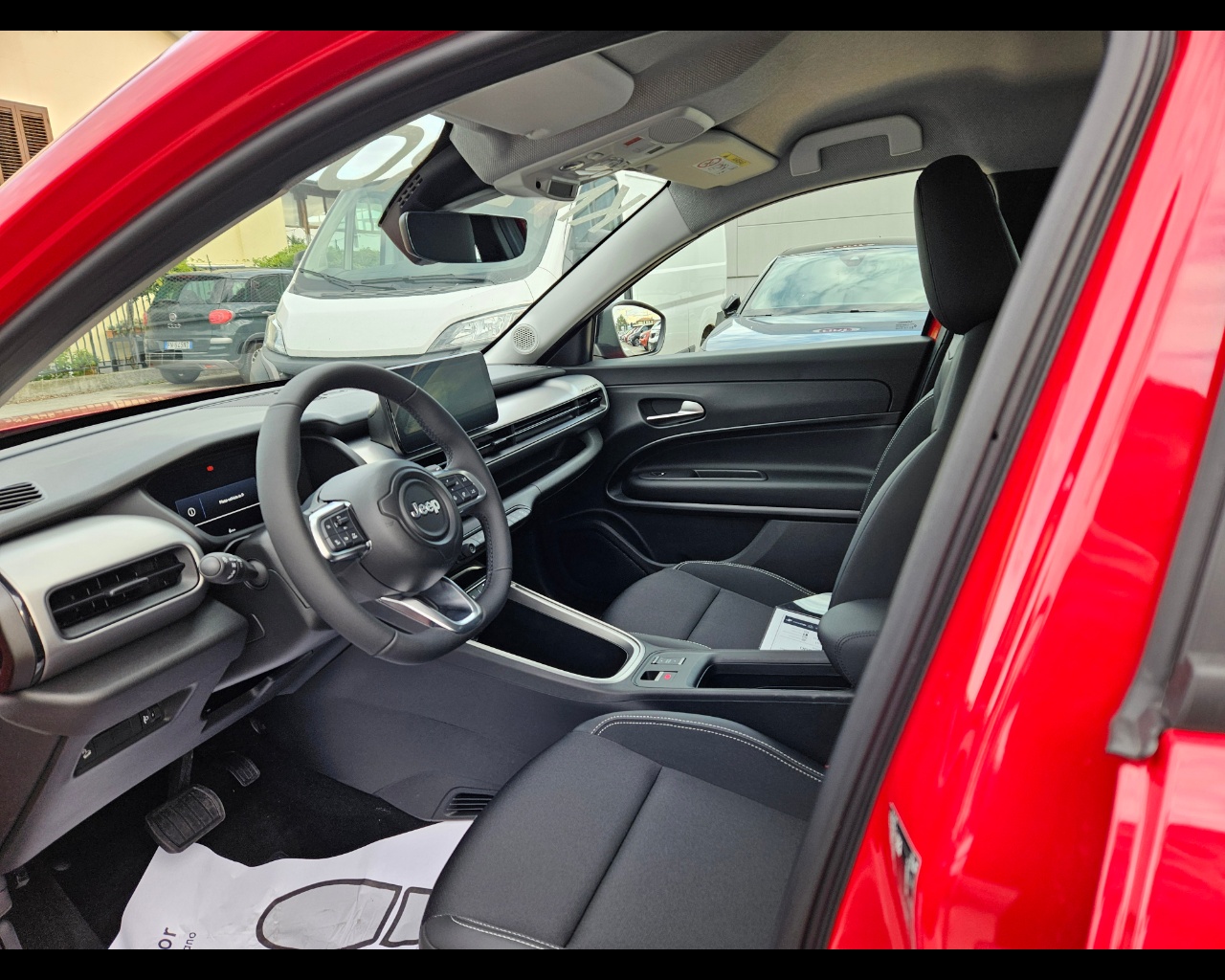 JEEP Avenger E-Hybrid Altitude 1.2 110cv Dct Mhev Ibrido benzina Aziendale - 4