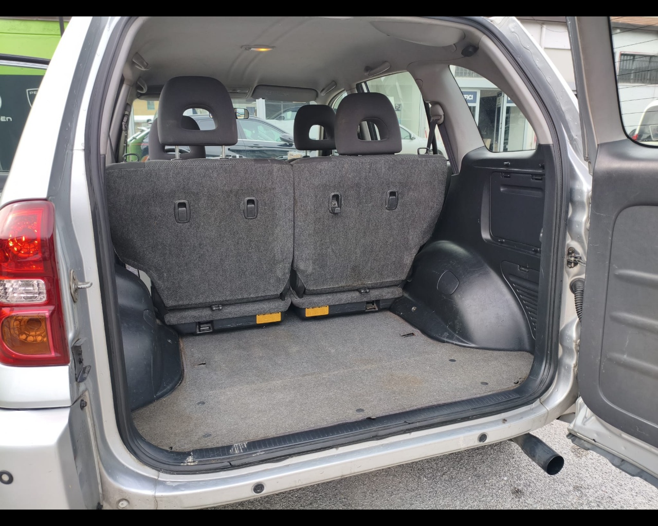 Foto TOYOTA RAV4 5p 2.0 d-4d 16v FL