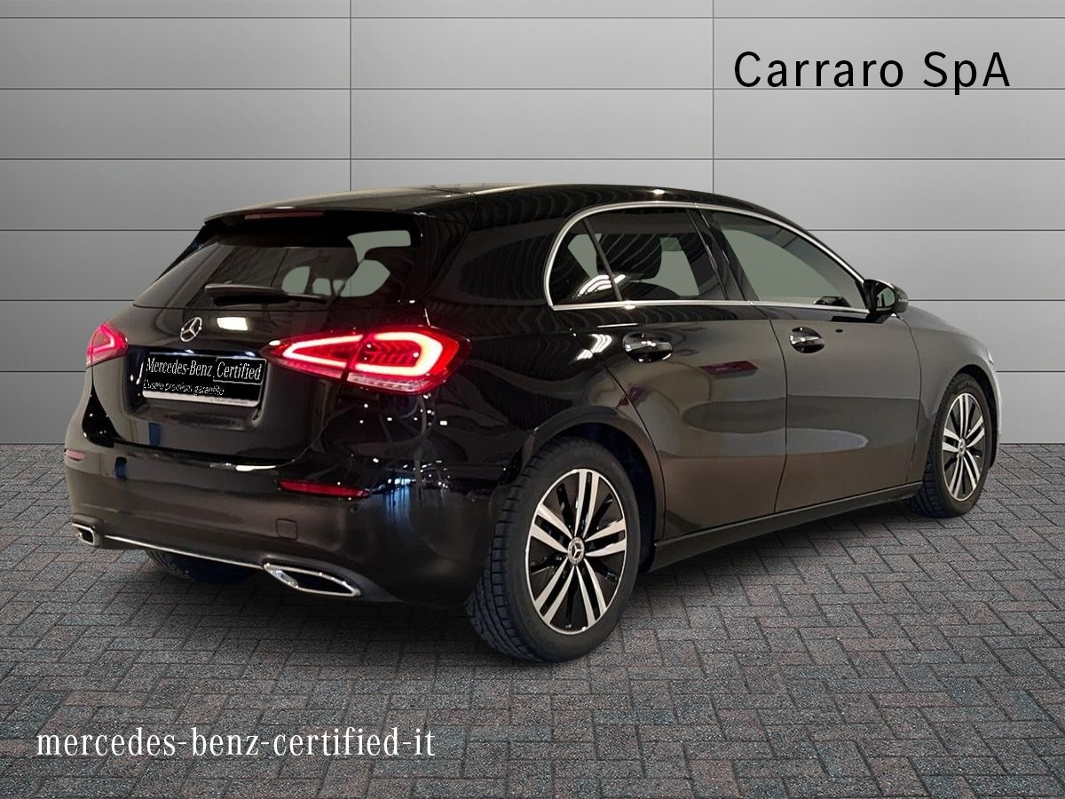 Mercedes Classe A Classe A 180 D Sport 8G-DCT - 2