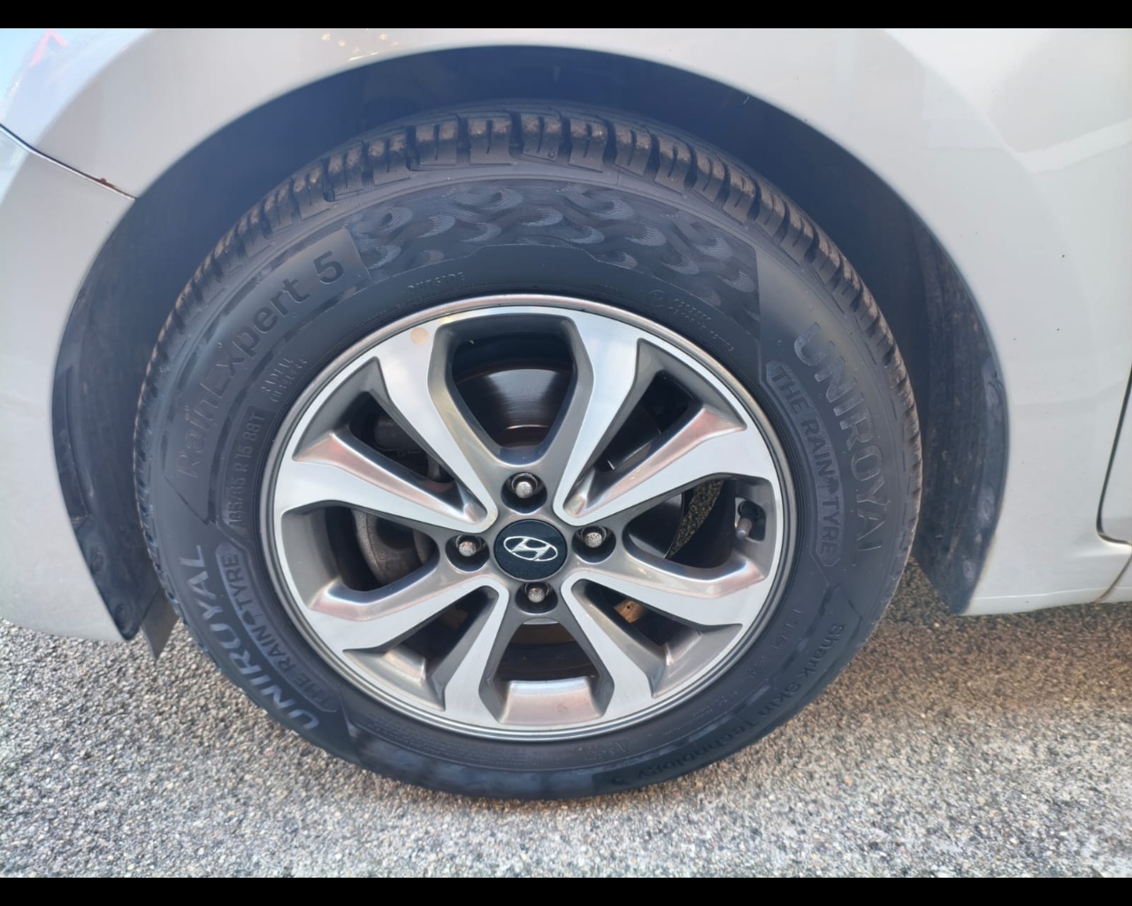 Foto HYUNDAI i20 5p 1.2 mpi Connectline econext Gpl 73cv