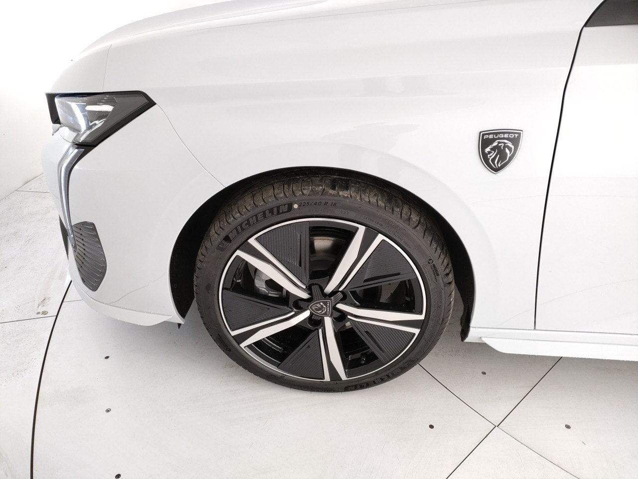 Peugeot 308 Nuovo Diesel 308 Porto Mantovano