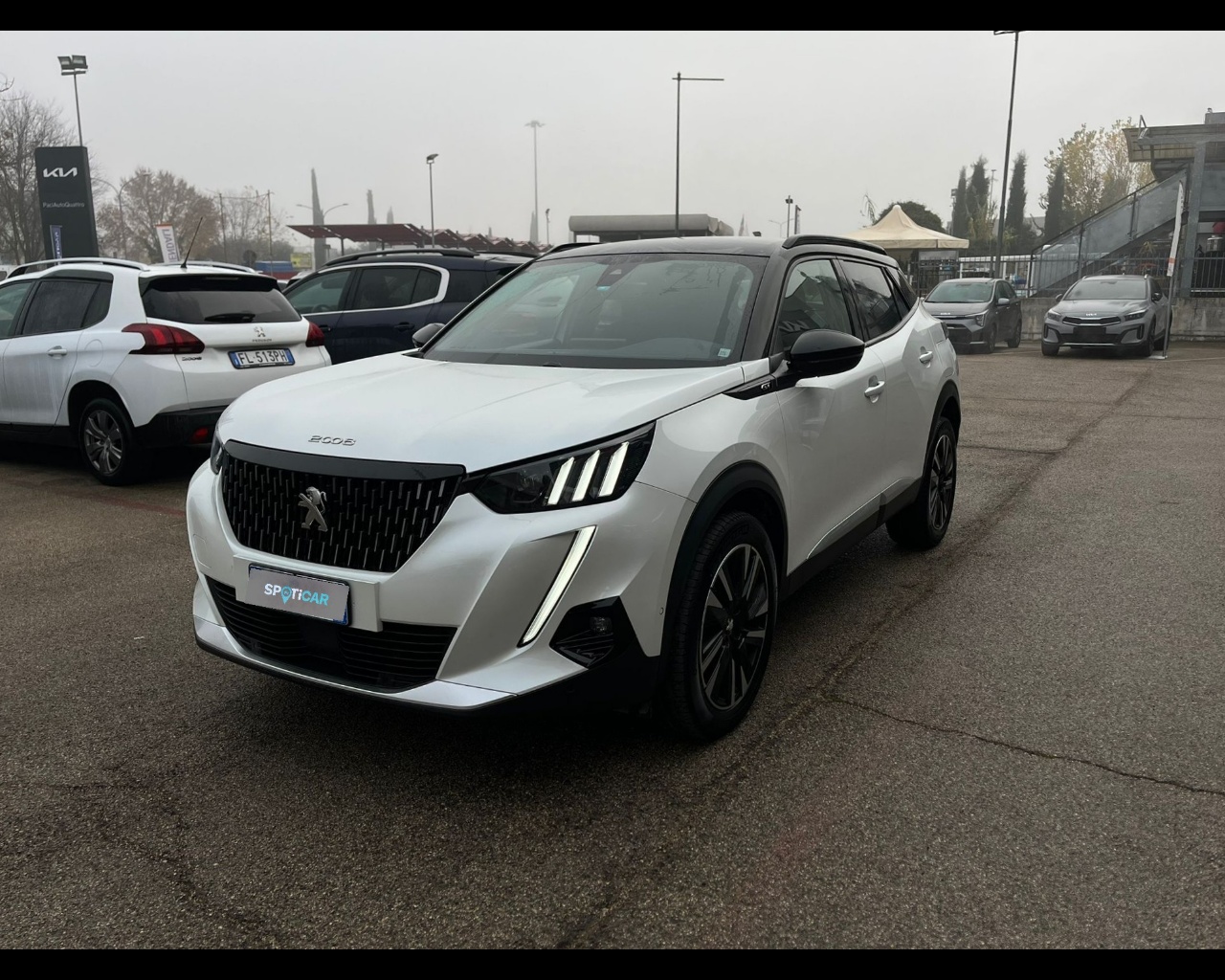 PEUGEOT  2008 1.5 bluehdi GT Pack s&s 130cv eat8 Usata