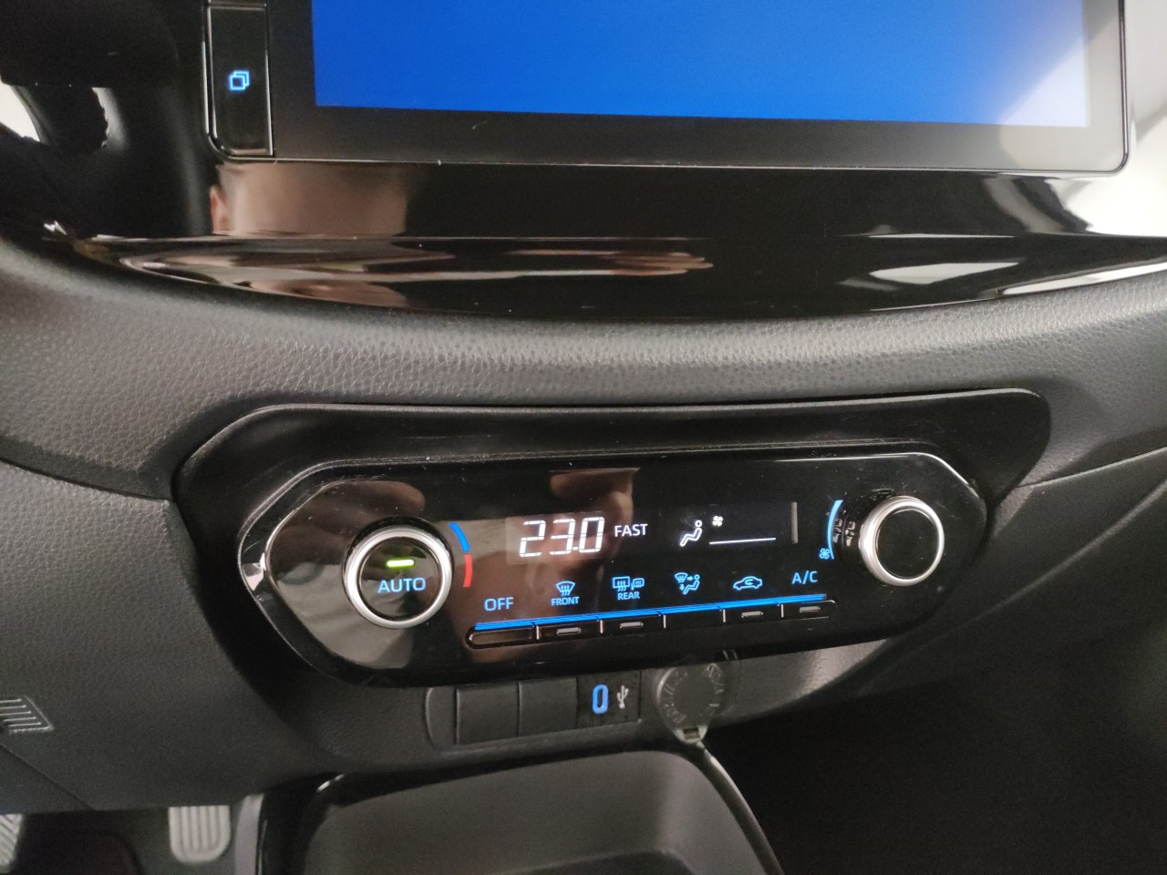 Toyota Aygo X Usato 2025 Aygo X San Zeno Naviglio