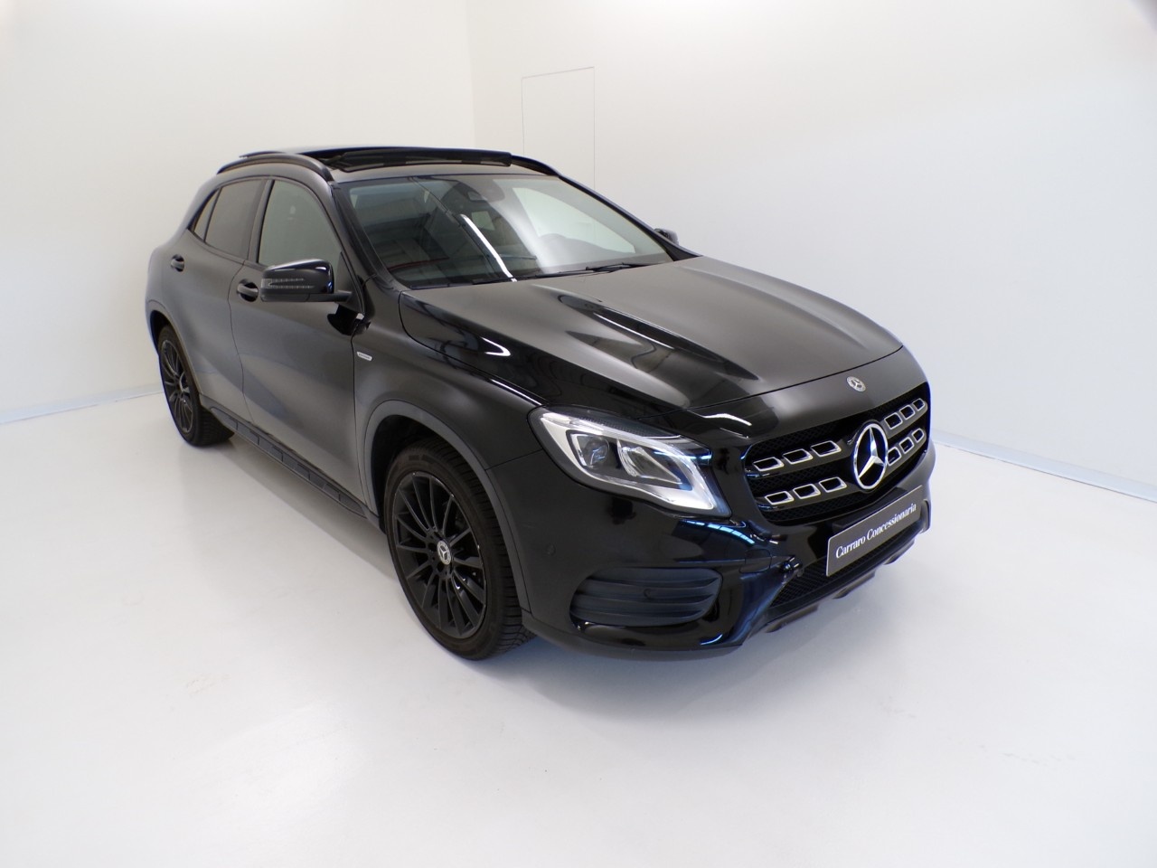 Mercedes GLA GLA 200 D Night edition 4Matic 7G-DCT - 3