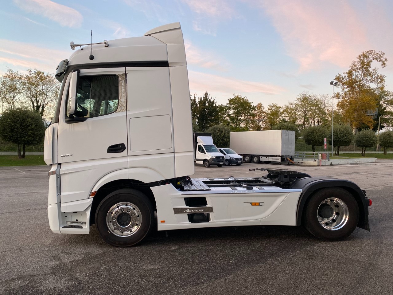 Mercedes Actros actros 1853 LS flat cab. Str.Sp.2,5 Euro VI - 5